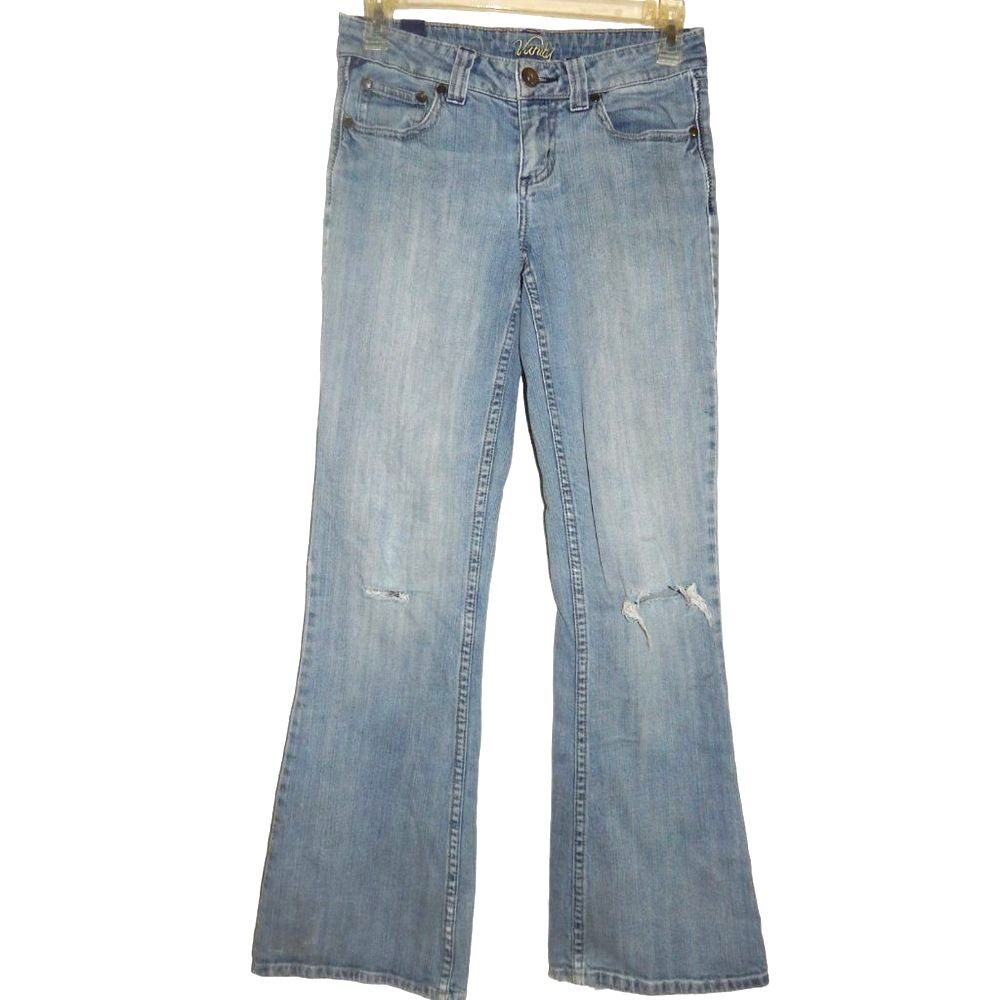 Vanity Women’s Juniors 25x31 Vintage Light Wash Flare Cotton Jeans